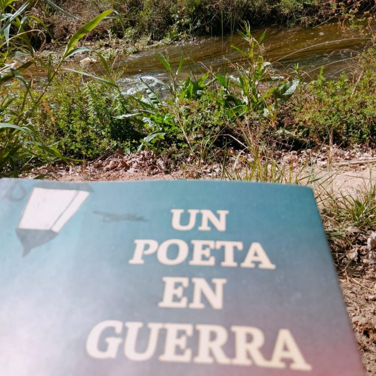 Un poeta en guerra en la naturaleza